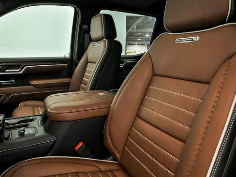 New 2026 GMC Sierra 1500 Denali Ultimate AWD/4WD image 9
