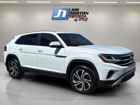 Used 2022 Volkswagen Atlas Cross Sport SEL AWD/4WD image 3
