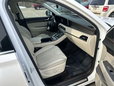 Used 2020 Hyundai Palisade Limited image 6