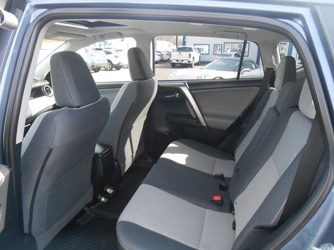 Used 2014 Toyota RAV4 XLE AWD/4WD image 11