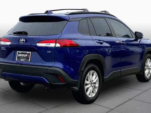 Used 2024 Toyota Corolla Cross LE w/ Moonroof Package FWD image 13