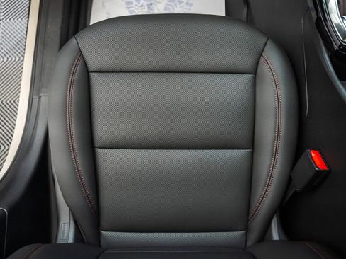 New 2026 Chevrolet Trax RS w/ Sunroof Package FWD image 30