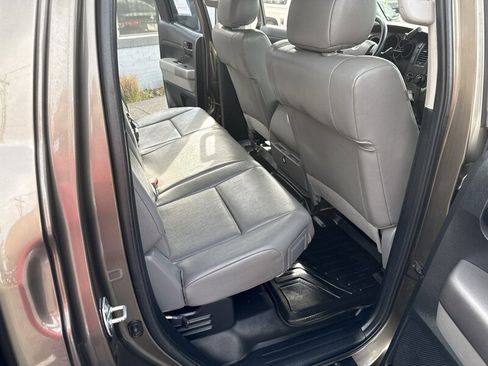 Used 2012 Toyota Tundra 4x4 Double Cab w/ Tow Pkg image 18