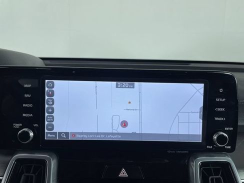 Used 2023 Kia Sorento SX AWD/4WD image 23
