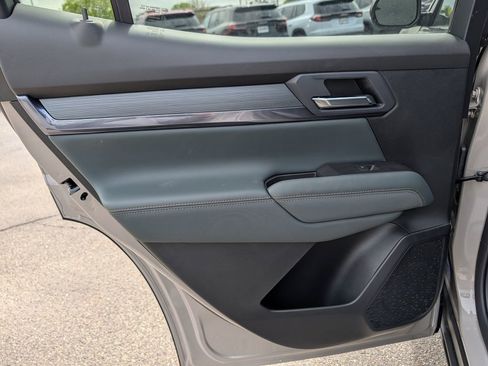 New 2026 GMC Terrain AT4 w/ Convenience Package III AWD/4WD image 30