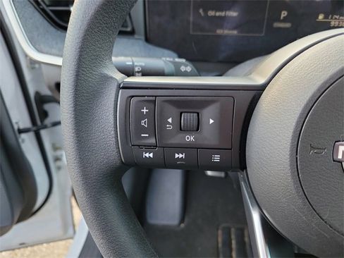 Used 2025 Nissan Kicks SV w/ Interior Electronics Package image 16