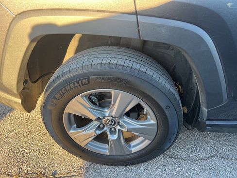 Used 2024 Toyota RAV4 LE image 14