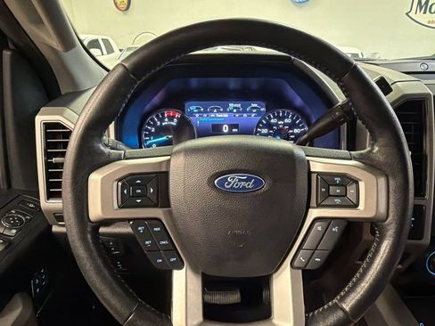 Used 2020 Ford F250 Lariat w/ Lariat Ultimate Package AWD/4WD image 17