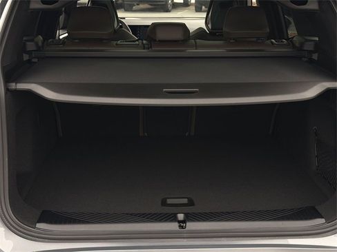 Used 2025 BMW X3 xDrive30i w/ Premium Package image 39