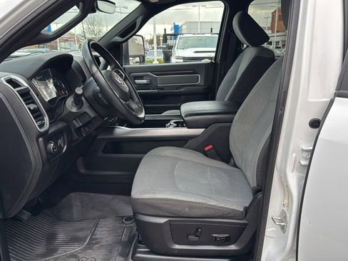 Used 2023 RAM 3500 Big Horn w/ Level 1 Equipment Group image 11