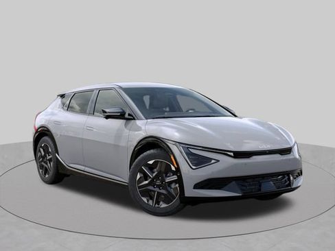 New 2026 Kia EV6 Wind AWD/4WD image 9