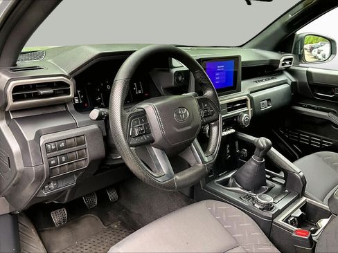 Certified 2025 Toyota Tacoma SR w/ SR Upgrade Package AWD/4WD image 16