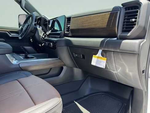 New 2025 Chevrolet Silverado 3500 High Country w/ High Country Premium Package image 22