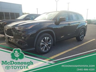 Used 2021 Toyota Highlander XLE