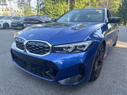 Used 2025 BMW M340i Sedan RWD image 9