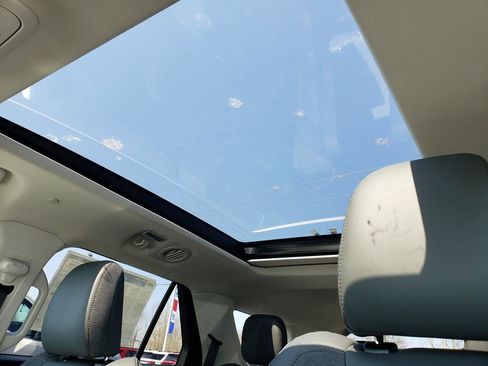 New 2026 Ford Explorer Active image 12