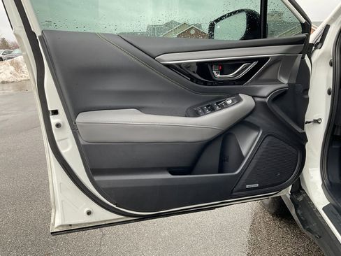 Certified 2025 Subaru Outback Onyx Edition image 15