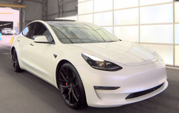Used 2022 Tesla Model 3 Performance AWD/4WD image 3