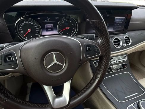 Used 2018 Mercedes-Benz E 300 image 27