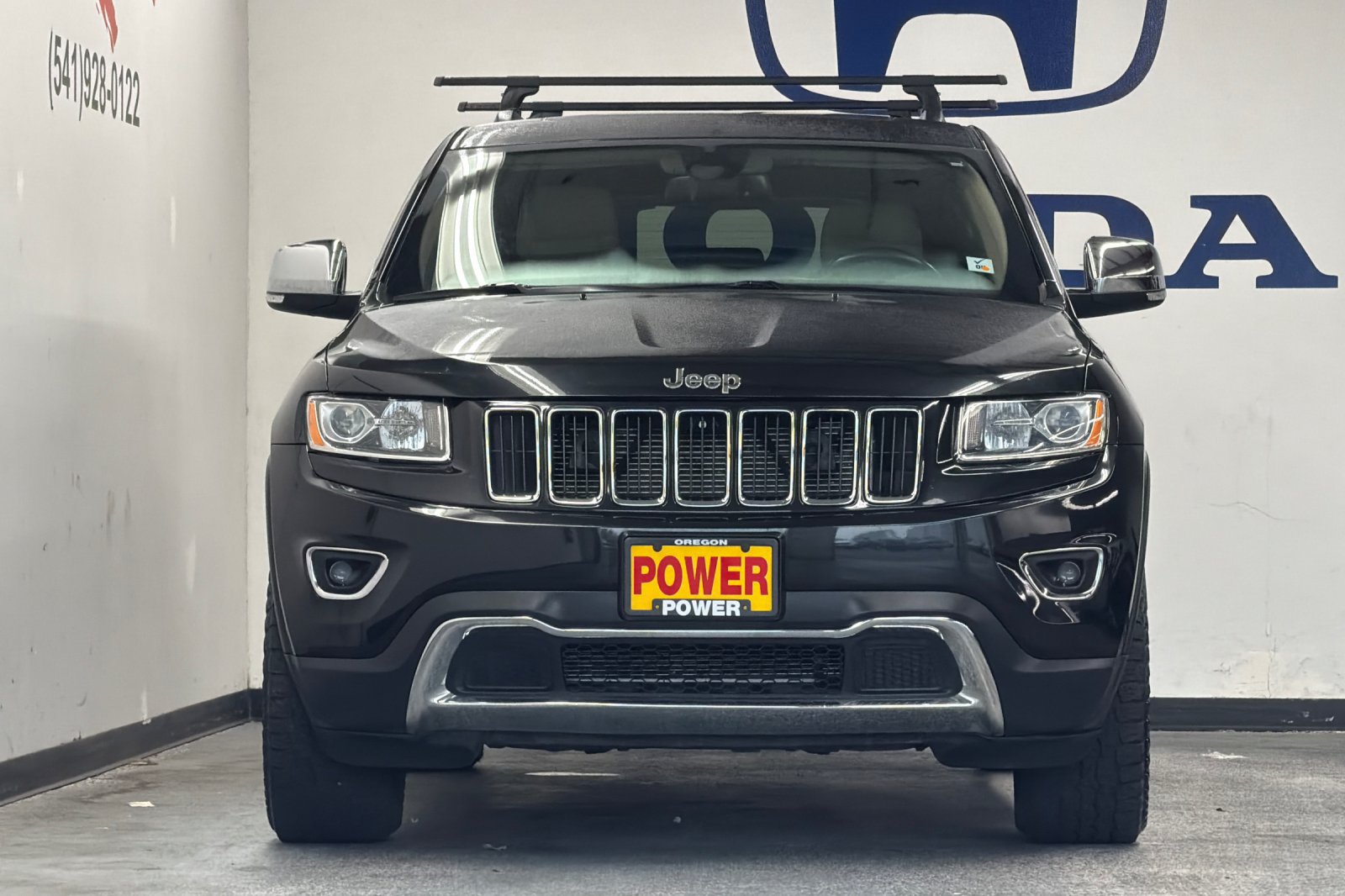 Used 2015 Jeep Grand Cherokee Limited w/ Trailer Tow Group IV AWD/4WD image 8