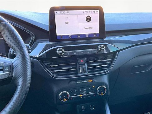 Used 2024 Ford Escape ST-Line image 6