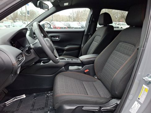 Used 2024 Honda HR-V Sport image 13