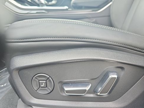 Used 2025 Audi Q7 3.0T Prestige w/ Prestige Package image 27