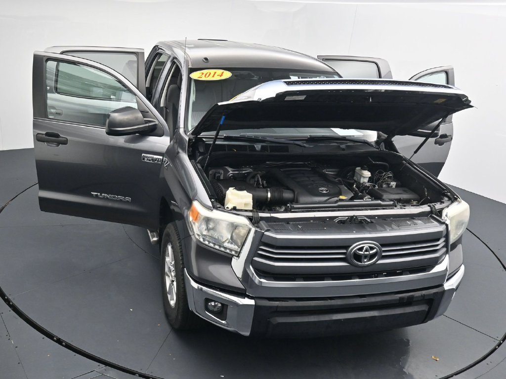 Used 2014 Toyota Tundra SR5 w/ SR5 Upgrade Package AWD/4WD image 39