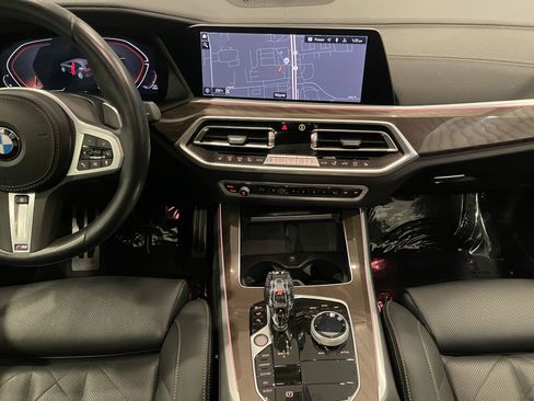 Used 2023 BMW X5 xDrive40i w/ M Sport Package image 18