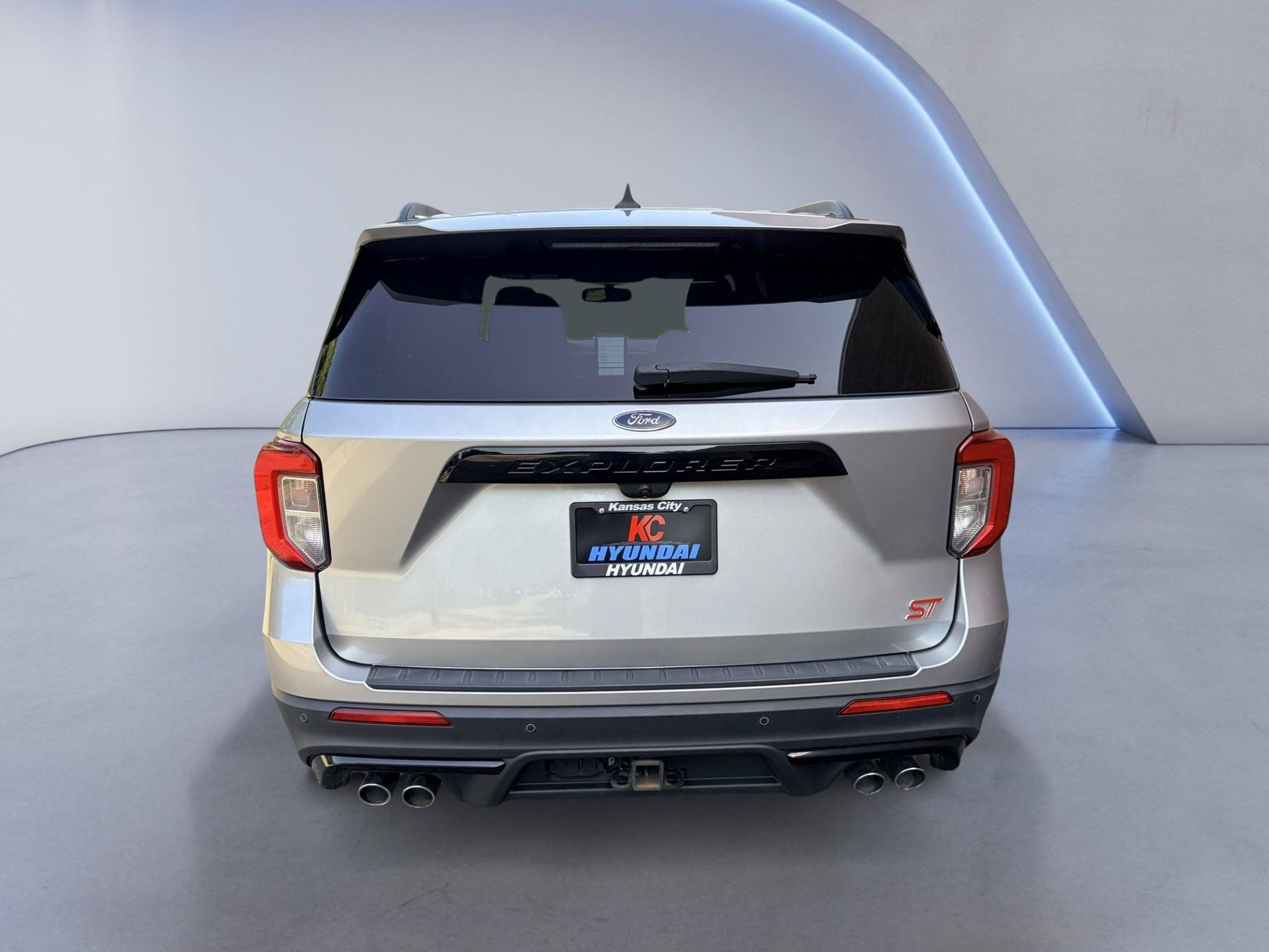 Used 2021 Ford Explorer ST w/ Equipment Group 401A AWD/4WD image 4