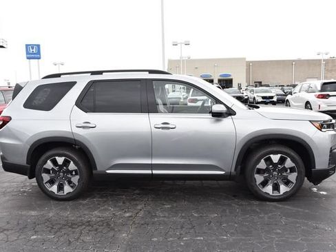 New 2026 Honda Pilot Elite image 5