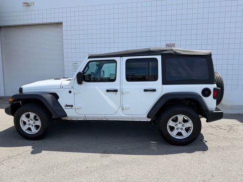 Used 2023 Jeep Wrangler Unlimited Sport AWD/4WD image 3