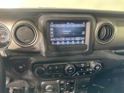Certified 2020 Jeep Wrangler Unlimited Sport S AWD/4WD image 28