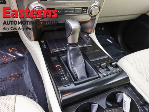 Used 2020 Lexus GX 460 Premium w/ Premium Package AWD/4WD image 13