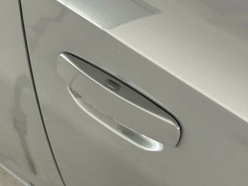 Used 2023 Dodge Charger SXT image 23