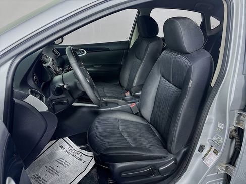 Used 2016 Nissan Sentra SV FWD image 11