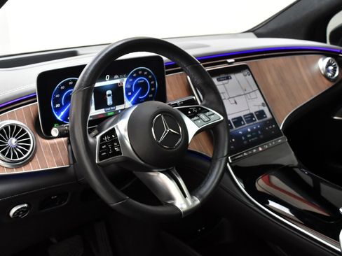 Used 2023 Mercedes-Benz EQE 500 4MATIC SUV image 12