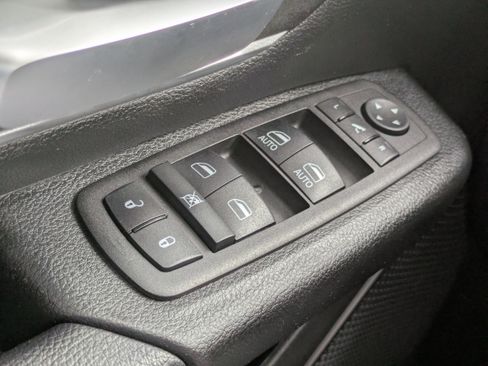 Used 2023 RAM 1500 Big Horn image 13