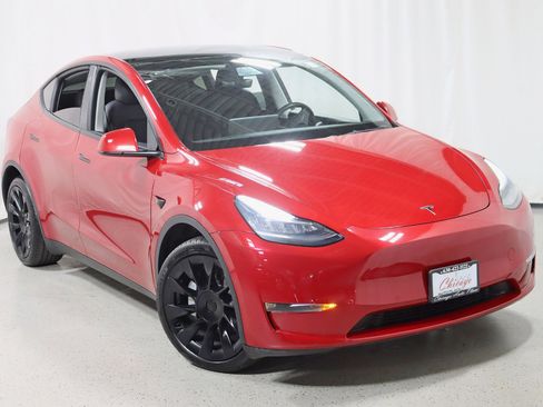 Used 2021 Tesla Model Y Long Range image 6