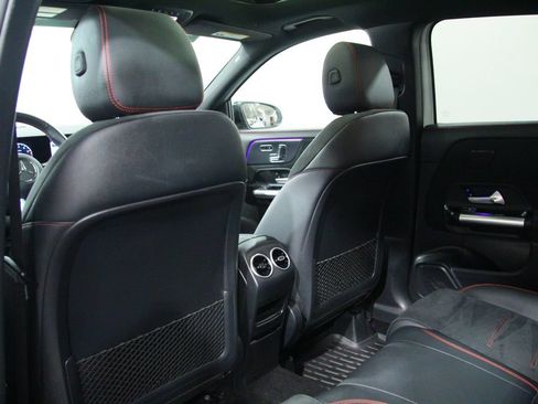 Certified 2024 Mercedes-Benz GLA 250 4MATIC image 29