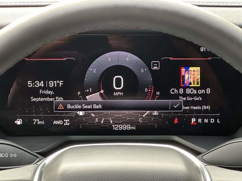 Used 2024 GMC Acadia Elevation image 21