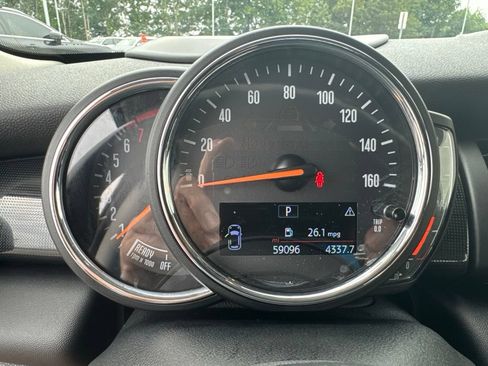 Used 2019 MINI Cooper S FWD image 28