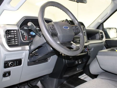 Used 2022 Ford F150 XL w/ Trailer Tow Package image 23