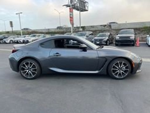 Used 2024 Toyota GR86 image 12