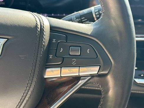 Used 2023 Cadillac Escalade Sport Platinum w/ LPO, ONYX Package AWD/4WD image 32