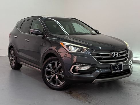 Used 2018 Hyundai Santa Fe Sport FWD image 6