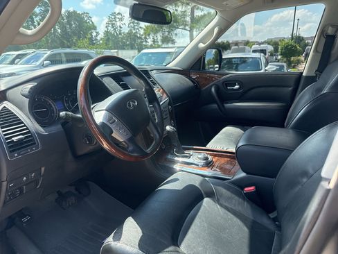 Used 2019 INFINITI QX80 Luxe w/ 22" Wheel Package AWD/4WD image 9