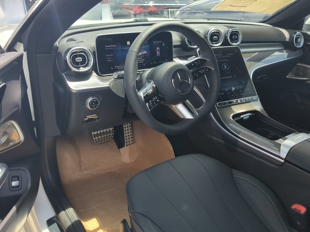 Certified 2024 Mercedes-Benz CLE 300 4MATIC Coupe image 2