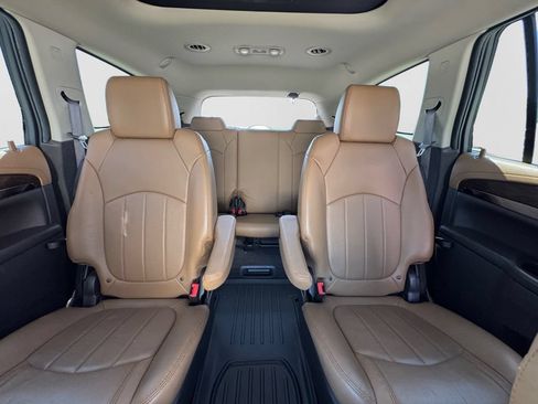 Used 2016 Buick Enclave Leather w/ Trailering Package AWD/4WD image 16