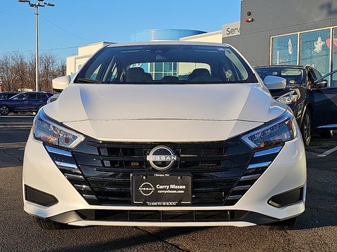 Certified 2025 Nissan Versa SV w/ Trunk Package image 2